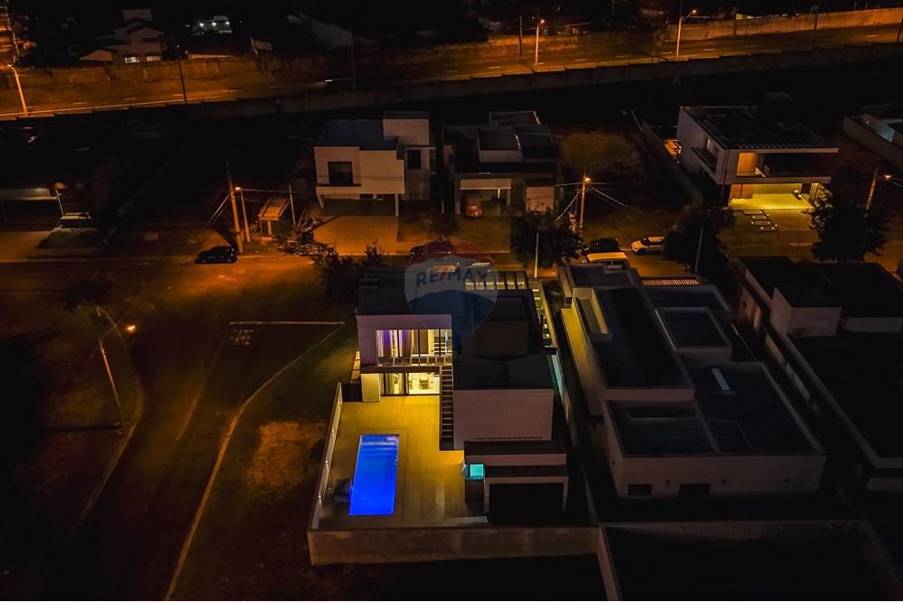 Casa de Condomínio - Venda - Salto , São Paulo - dji_fly_20250616_180450_0032_1750108079809_photo.jpg - Layout aberto - 690471117-2