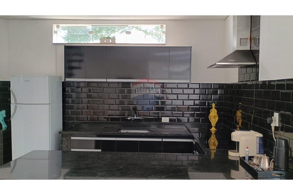 Casa, 3 quartos, 256 m² - Foto 19