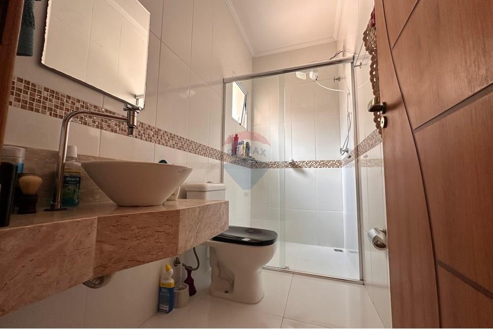 Casa - Venda - Bragança Paulista , São Paulo - WhatsApp Image 2025-10-24 at 27.jpeg - Banheiro - 690041112-7