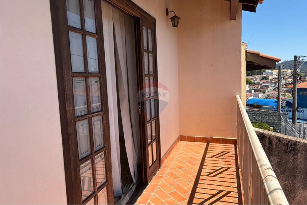 Casa - Venda - Bragança Paulista , São Paulo - WhatsApp Image 2025-09-26 at 20.36.13.jpeg - Varanda - 690041001-222