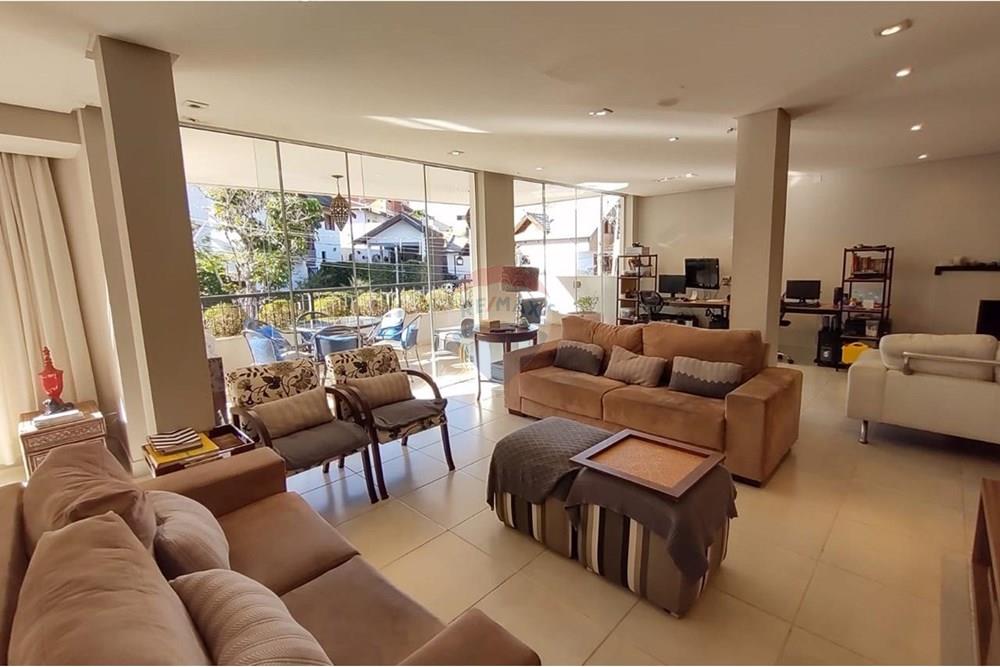 Sobrado - Venda - Águas de Lindóia , São Paulo - WhatsApp Image 2025-07-13 at 21.42.03.jpeg - Sala de estar - 690291077-218