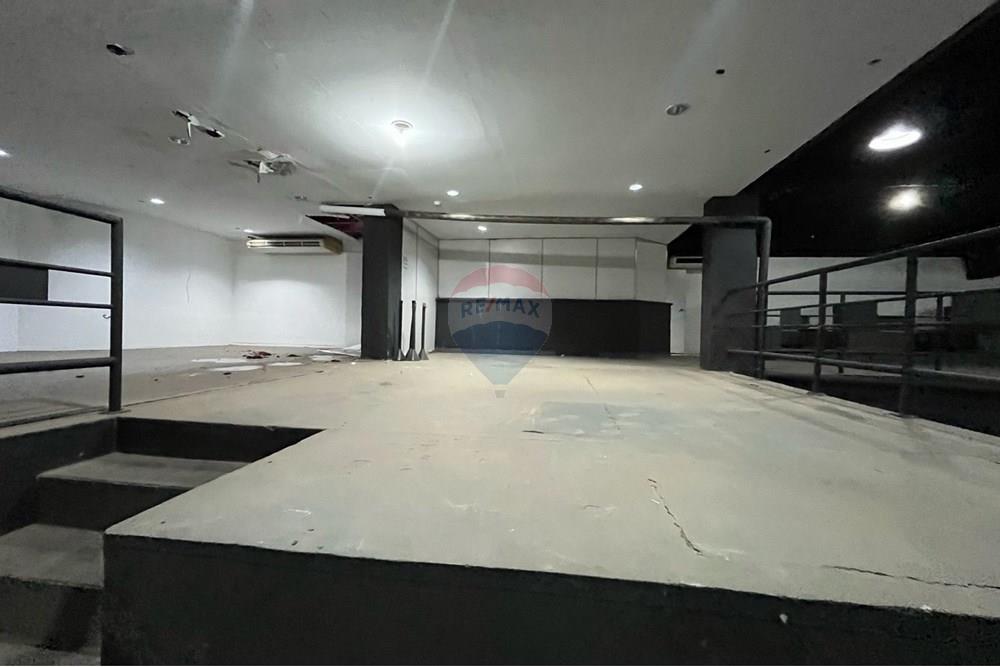 Ponto Comercial/ Loja - Alugar - Atibaia , São Paulo - WhatsApp Image 2025-03-18 at 20.32.48.jpeg - 690471141-81