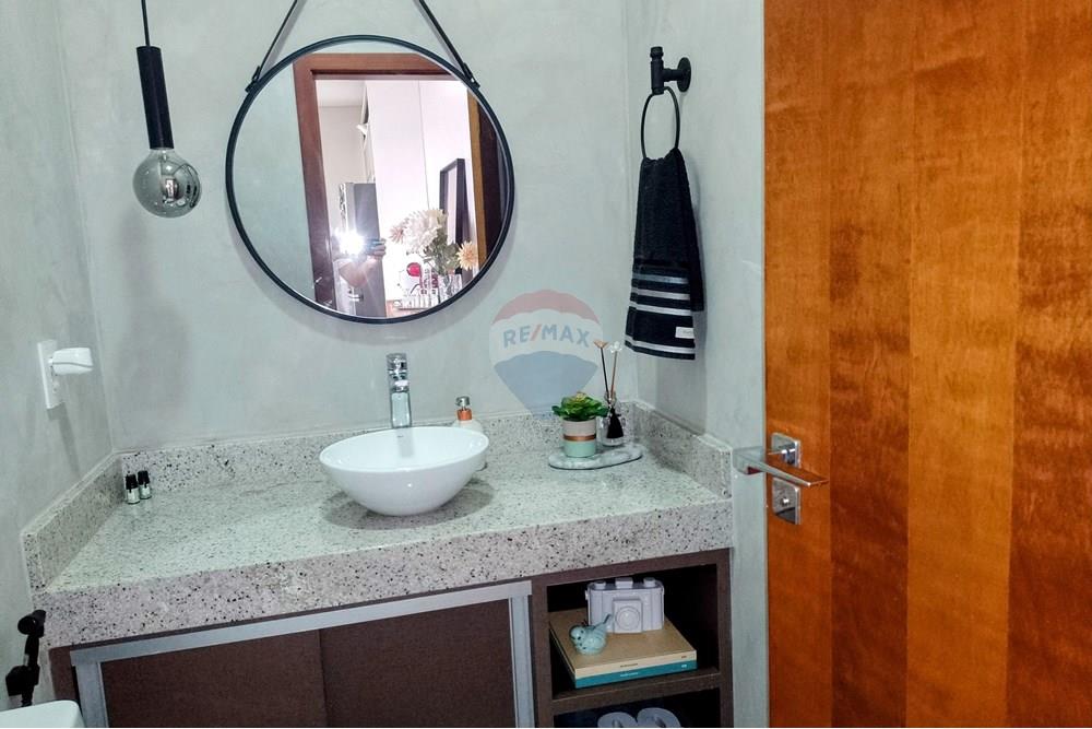 Casa de Condomínio - Venda - Cosmópolis , São Paulo - IMG_20250117_154810_851~2.jpg - Banheiro - 690831047-328