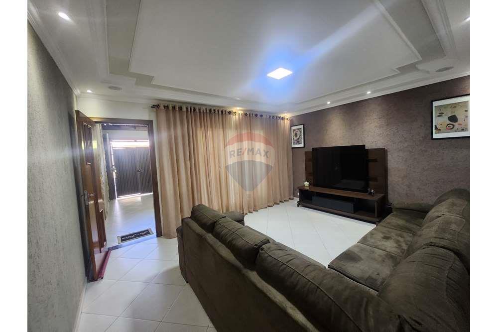 Casa à venda com 2 quartos, 117m² - Foto 8