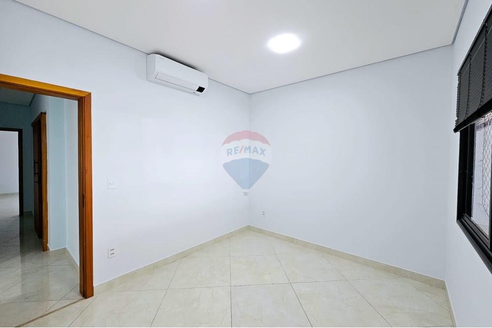 Casa de Condomínio - Alugar - Monte Mor , São Paulo - 93e1f614-6a20-42c1-8c67-713db862dfe7.jpg - 690531038-68