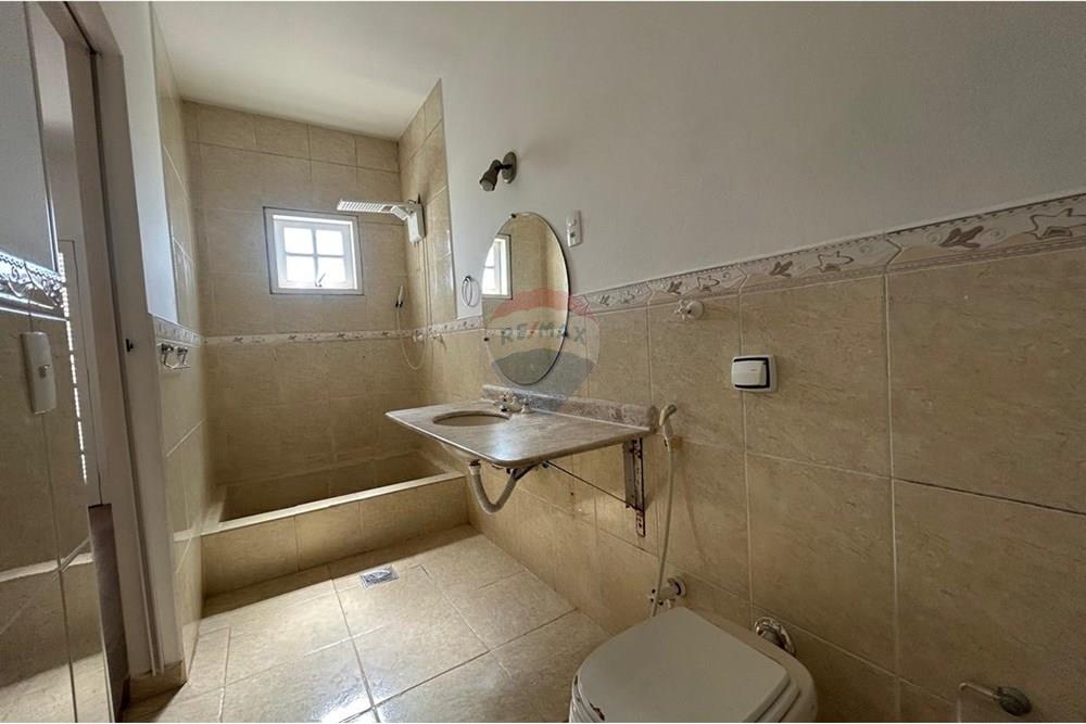 Casa - Alugar - Valinhos , São Paulo - WhatsApp Image 2025-09-12 at 12.35.53 (6).jpeg - 690851090-61