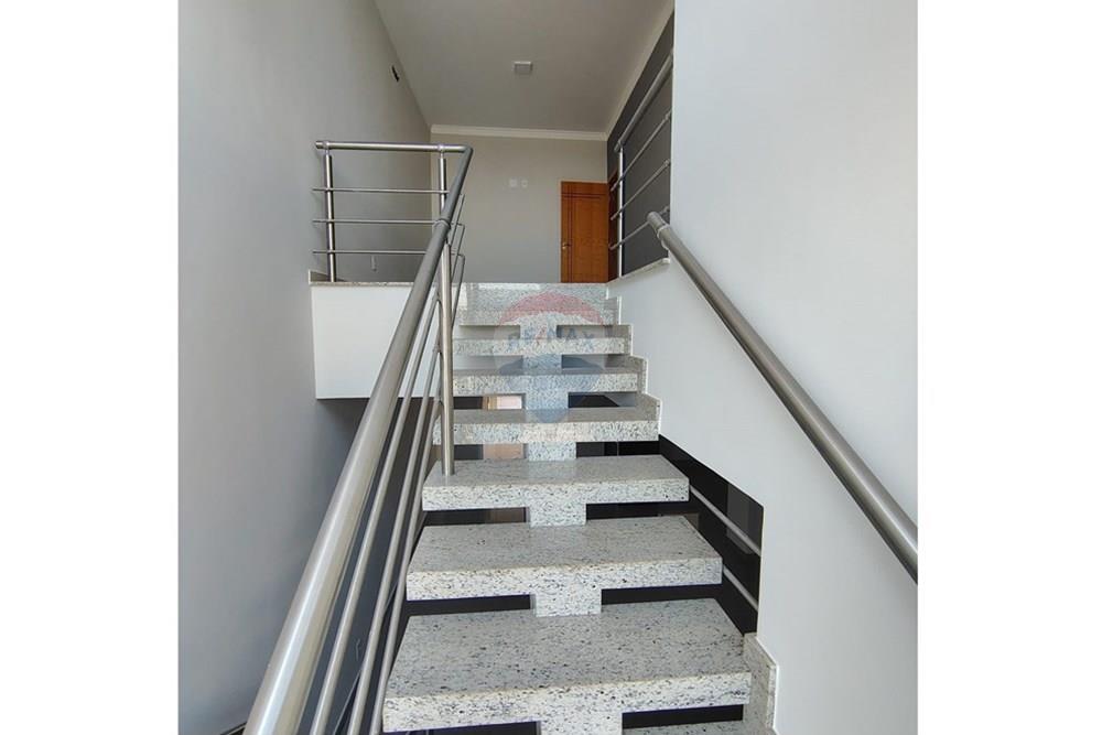 Casa de Condomínio - Alugar - Paulínia , São Paulo - escada.jpeg - 690511223-53
