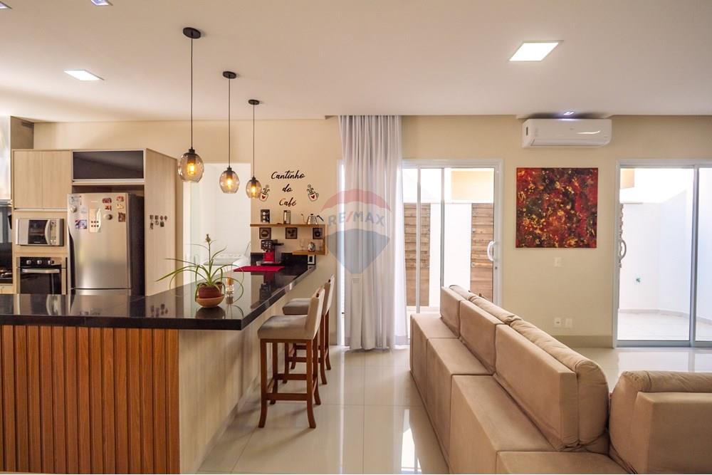 Casa de Condomínio - Venda - Indaiatuba , São Paulo - 5-sala estar balcao horiz.jpg - Sala de estar - 690471148-2