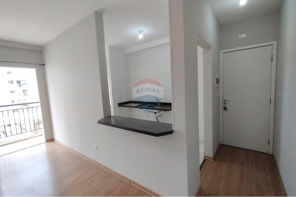 Apartamento para alugar com 2 quartos, 74m² - Foto 2