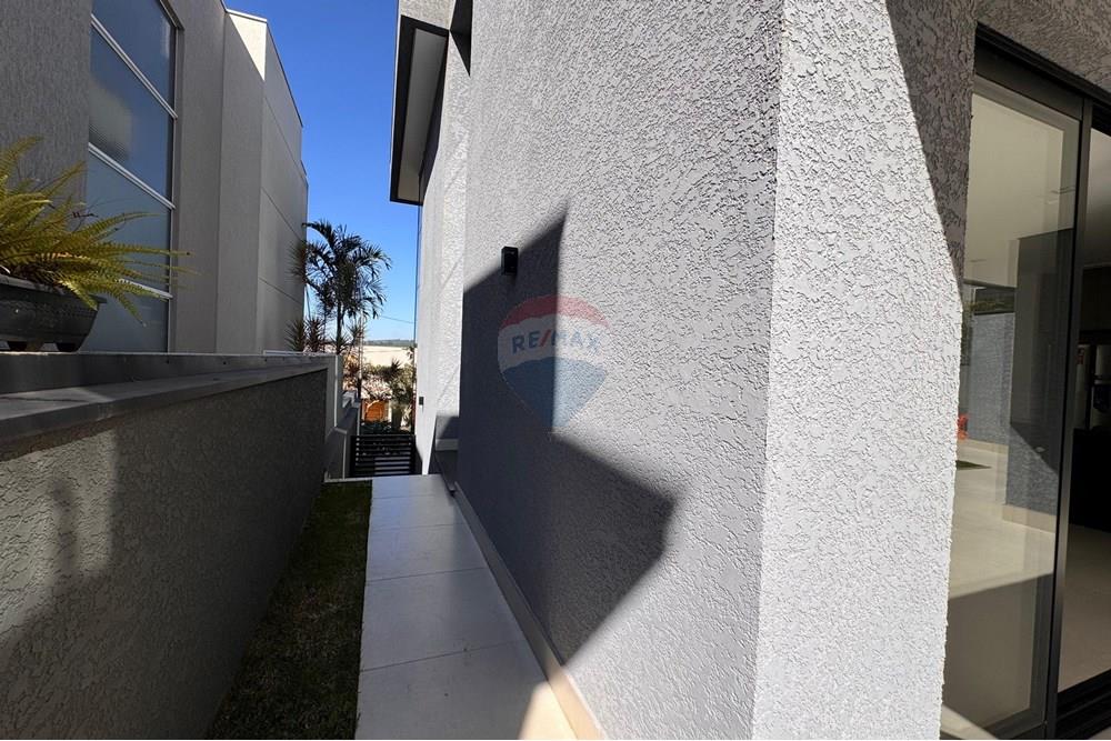 Casa de Condomínio - Alugar - Bragança Paulista , São Paulo - WhatsApp Image 2025-06-02 at 13.22.54 (1).jpeg - 690041052-94