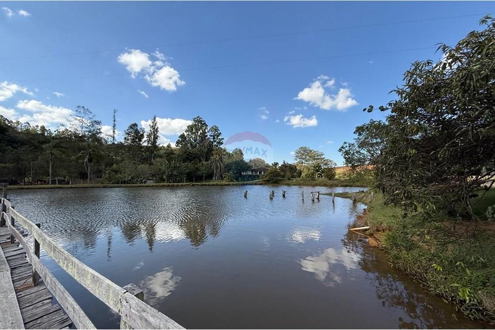 Chácara / Sítio / Fazenda - Venda - Ouro Fino , Minas Gerais - b26f780a-9ffa-4238-b579-35f6462d263b.jpg - Jardim Externo - 690521014-121