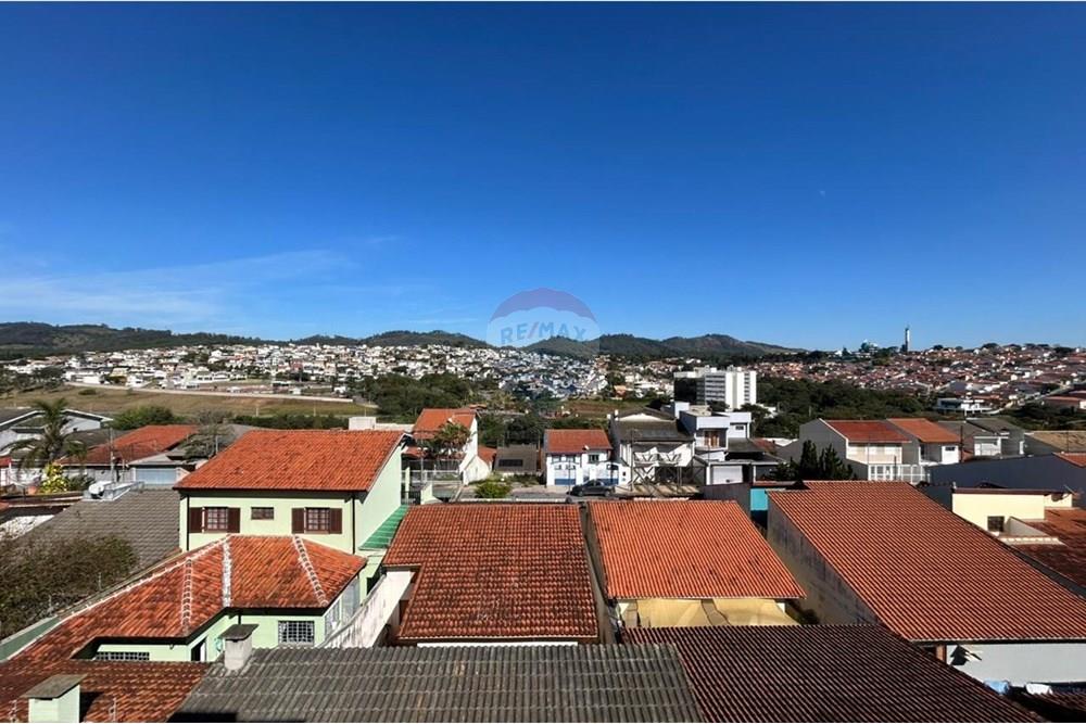 Casa - Venda - Bragança Paulista , São Paulo - WhatsApp Image 2025-06-20 at 11.25.41 AM (1).jpeg - 690041018-295