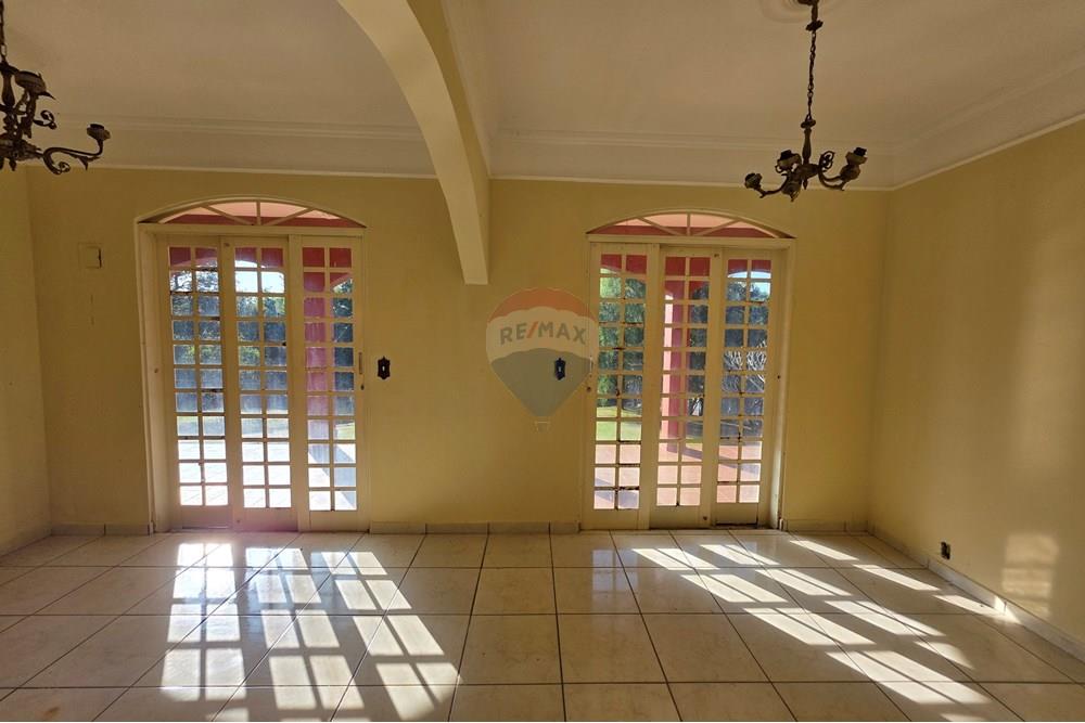 Chácara / Sítio / Fazenda - Venda - Itapira , São Paulo - 20250520_153334.jpg - Sala de estar - 690521005-81