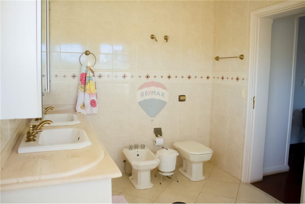 Casa - Venda - Itapira , São Paulo - 26 - 690751048-305