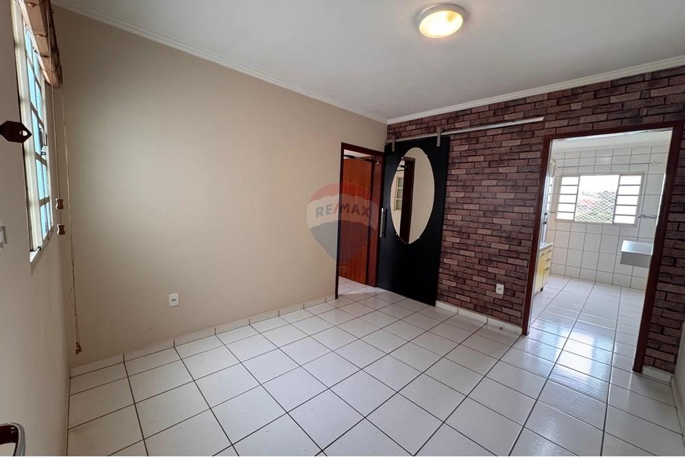 Apartamento - Alugar - Bragança Paulista , São Paulo - Sala 2.jpeg - Sala de estar - 690041129-5