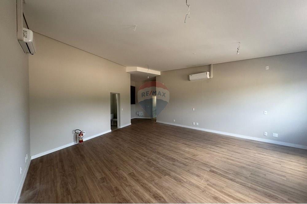 Cj. Comercial/ Sala - Alugar - Valinhos , São Paulo - WhatsApp Image 2025-10-16 at 14.59.11.jpeg - 691091007-4