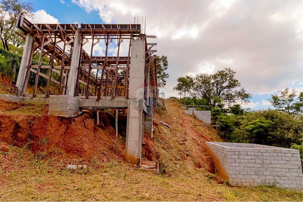 Terreno - Venda - Atibaia , São Paulo - 15-Terreno-no-Parque-Arco-iris-em-Atibaia-com-vista-permanente-para-a-Serra-e-projeto-aprovado.jpg - 690921044-68