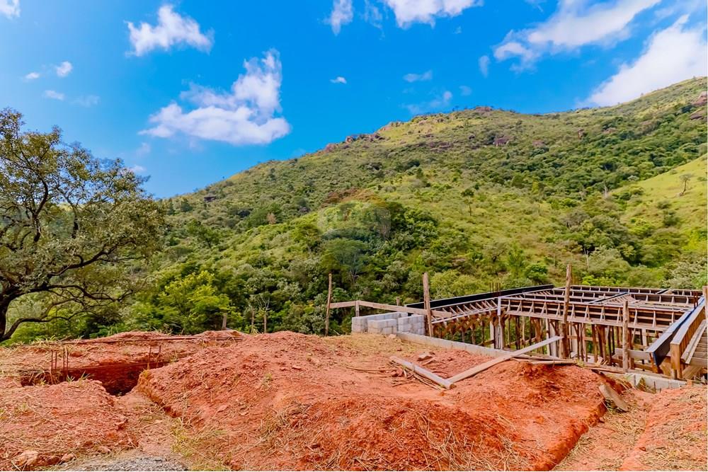 Terreno - Venda - Atibaia , São Paulo - 32-Terreno-no-Parque-Arco-iris-em-Atibaia-com-vista-permanente-para-a-Serra-e-projeto-aprovado.jpg - 690921044-68