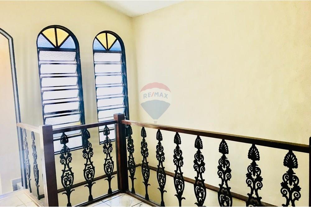 Casa - Venda - Atibaia , São Paulo - dd819491-102d-4a48-b900-5ef599cdad8e.jpg - 690921050-50