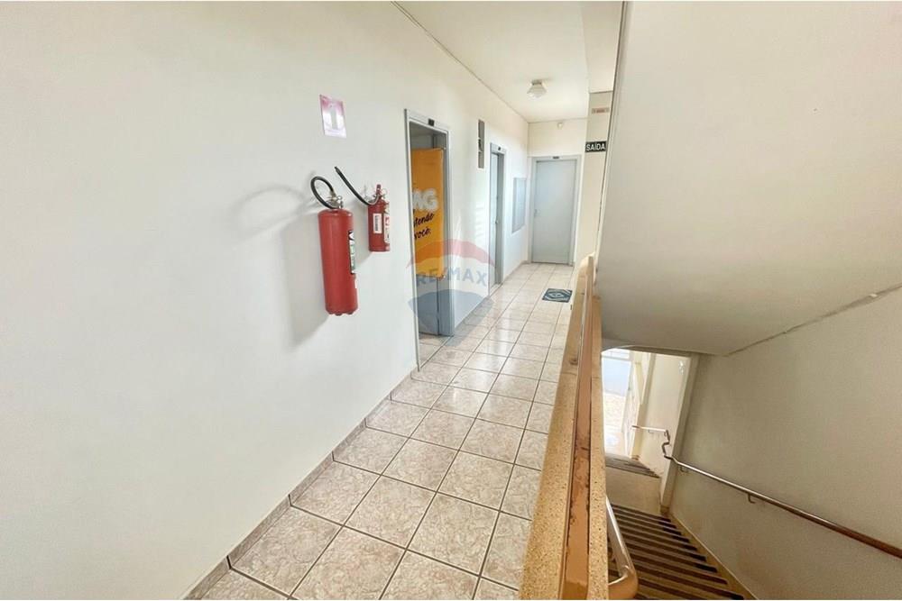 Cj. Comercial/ Sala - Venda - Araraquara , São Paulo - bb459f23-79a1-4fe2-a4b2-7f264f24b57e.jpg - 690151043-64