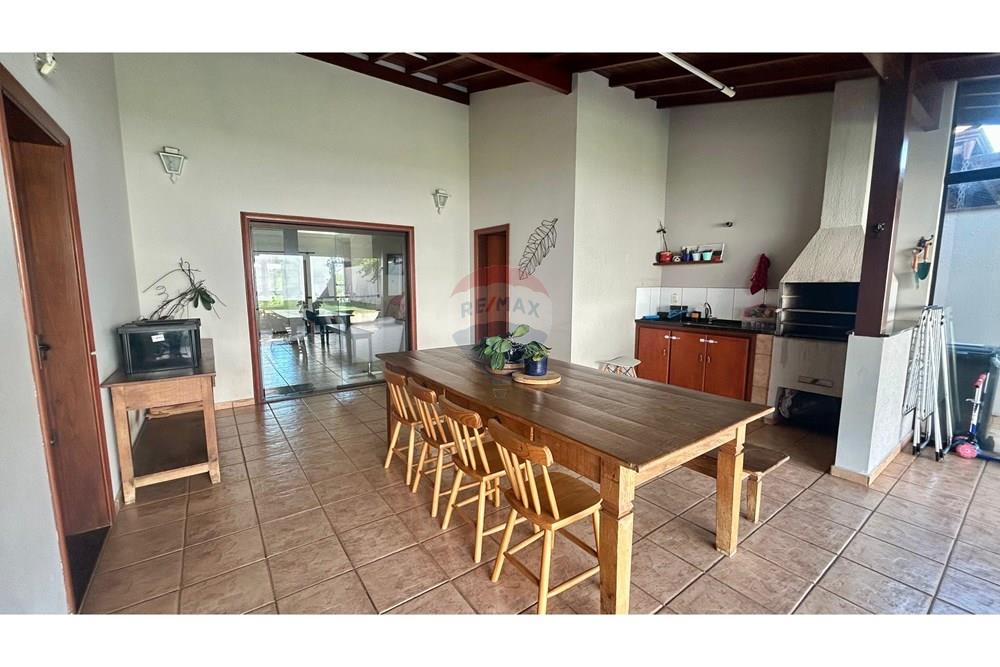 Casa de Condomínio - Alugar - Valinhos , São Paulo - WhatsApp Image 2025-08-08 at 14.14.04 (8).jpeg - Área Gourmet - 690851013-279