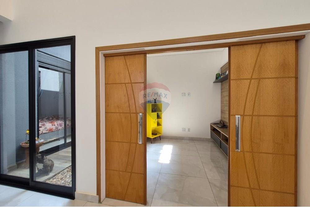 Casa de Condomínio - Venda - Paulínia , São Paulo - WhatsApp Image 2025-10-14 at 15.51.02 (2).jpeg - 690511202-46