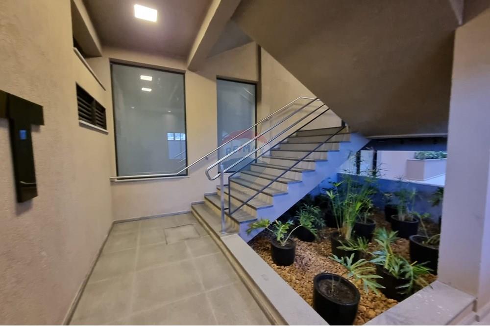 Cj. Comercial/ Sala - Alugar - Bragança Paulista , São Paulo - sala 102 fora .jpg - 690041051-64