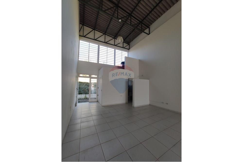 Ponto Comercial/ Loja - Alugar - Atibaia , São Paulo - IMG-20250225-WA0026.jpg - 690471100-114