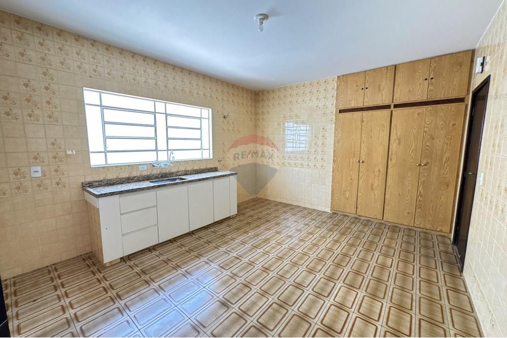 Casa - Venda - Bragança Paulista , São Paulo - DJI_20251015_103827_156.jpg - Cozinha - 690041040-67
