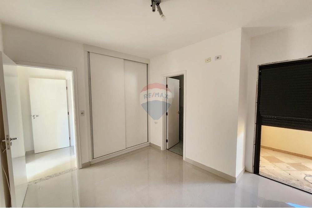 Casa de Condomínio - Alugar - Atibaia , São Paulo - 3926bf58-8e22-430b-91fa-fef9182cb6c0.jpeg - 690921105-80