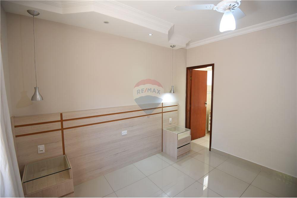 Casa - Venda - Rio Claro , São Paulo - 25 - 690811008-70