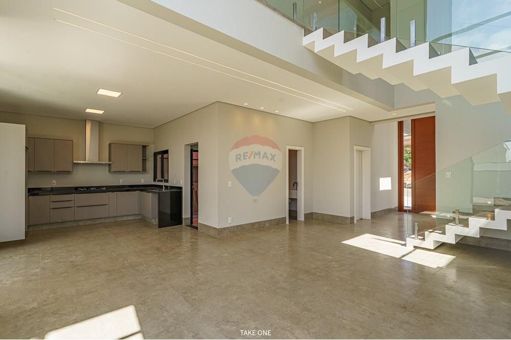 Casa - Venda - Valinhos , São Paulo - TAKEONE-10534.jpg - 690941039-2