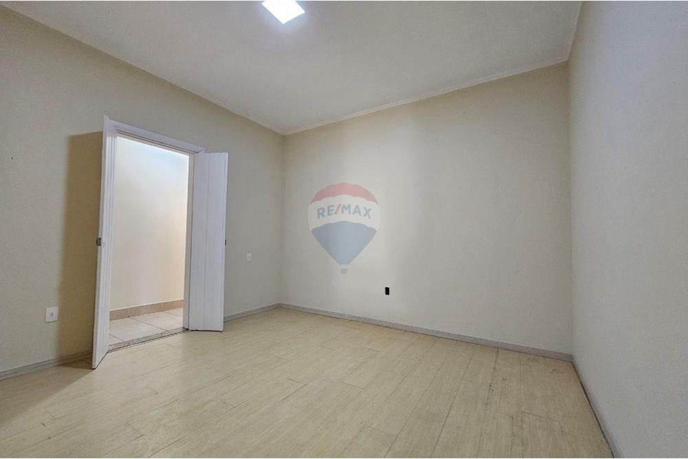 Casa - Alugar - Itapira , São Paulo - photo_2025-06-03_12-59-11 (3).jpg - Sala de estar - 690291048-78