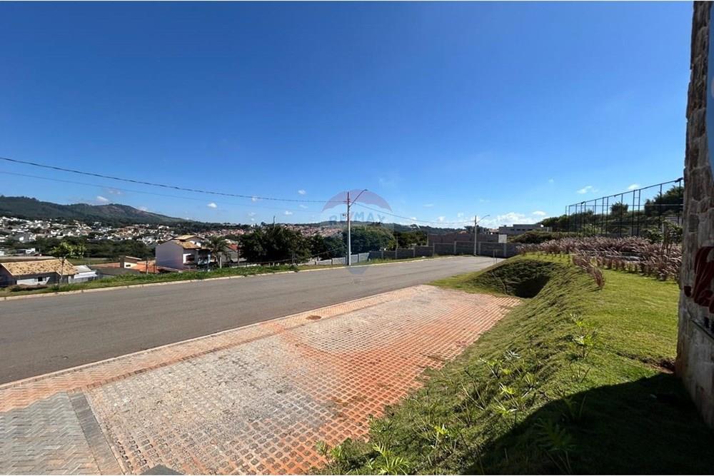 Terreno - Venda - Bragança Paulista , São Paulo - 1227.jpg - 690041085-63