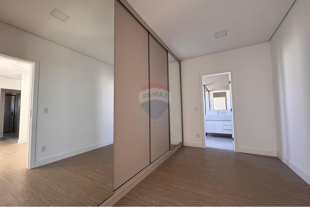 Casa de Condomínio - Alugar - Bragança Paulista , São Paulo - WhatsApp Image 2025-06-02 at 13.22.57 (1).jpeg - 690041052-94