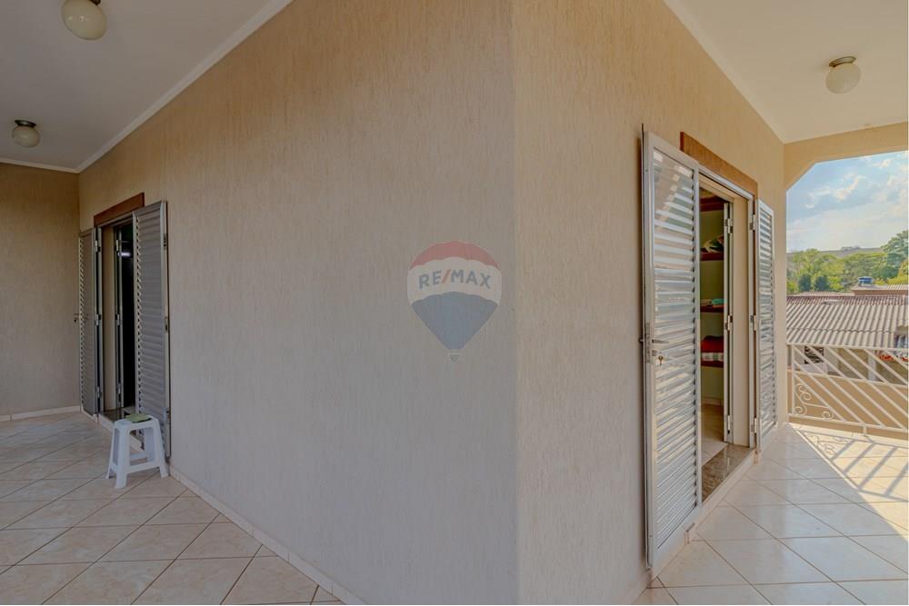 Casa - Venda - Atibaia , São Paulo - RINF-31.jpg - 690921046-43