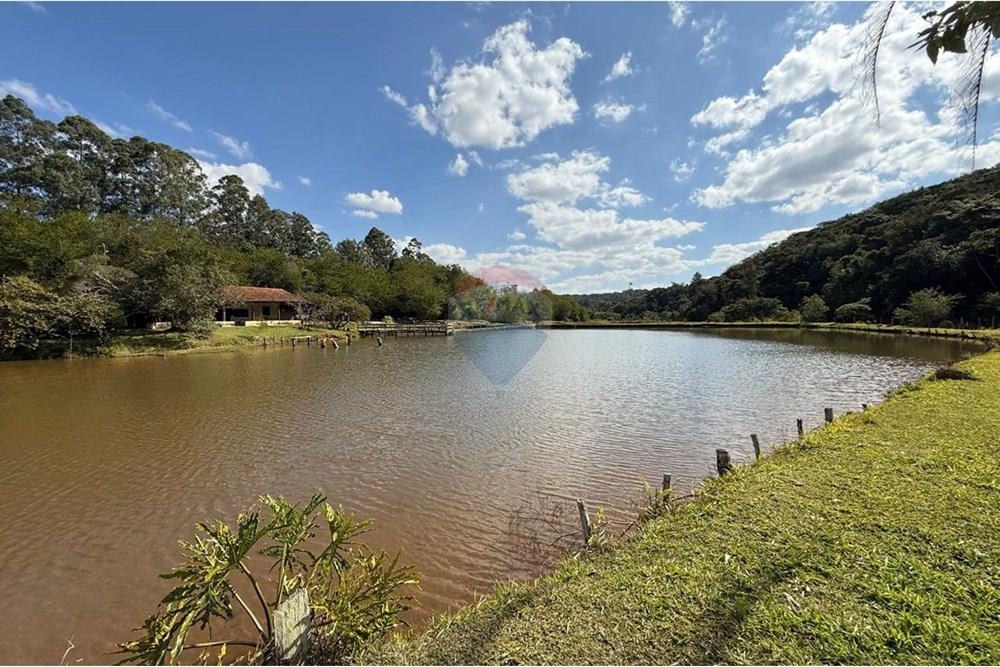 Chácara / Sítio / Fazenda - Venda - Ouro Fino , Minas Gerais - 1b41378f-3d4b-4647-8b58-f64b5b6d10c7.jpg - Jardim Externo - 690521014-121