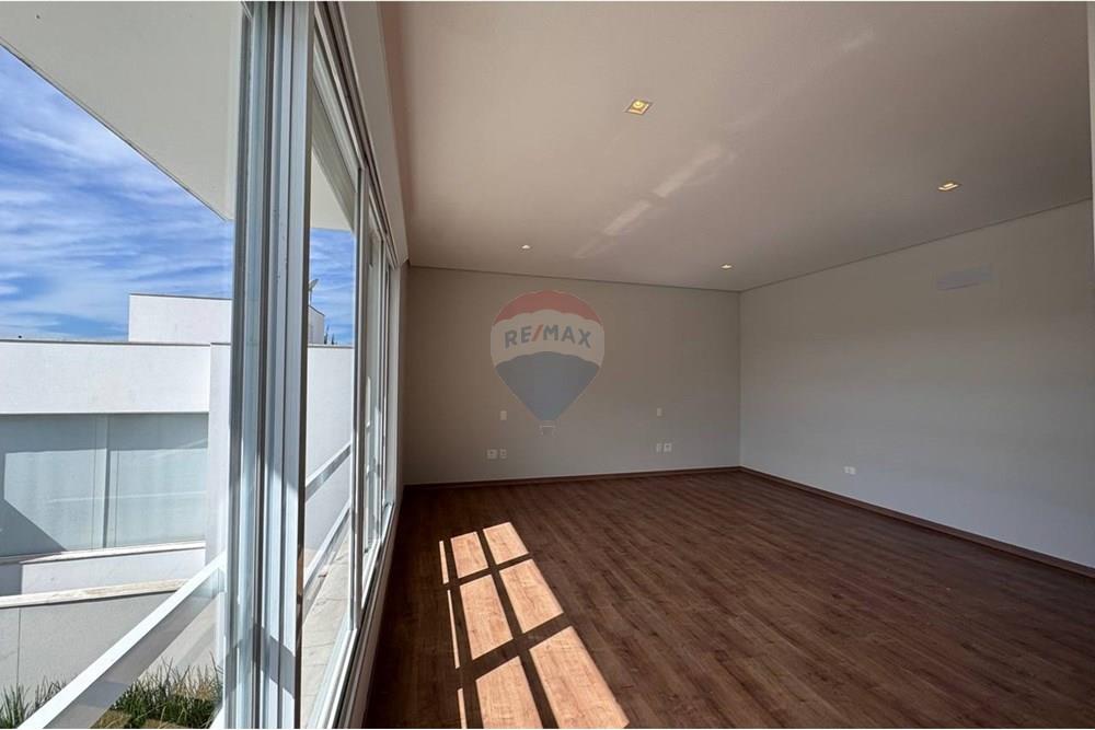 Casa de Condomínio - Venda - Bragança Paulista , São Paulo - photo_19_2025-05-22_12-11-11.jpg - Quarto principal - 690041018-290