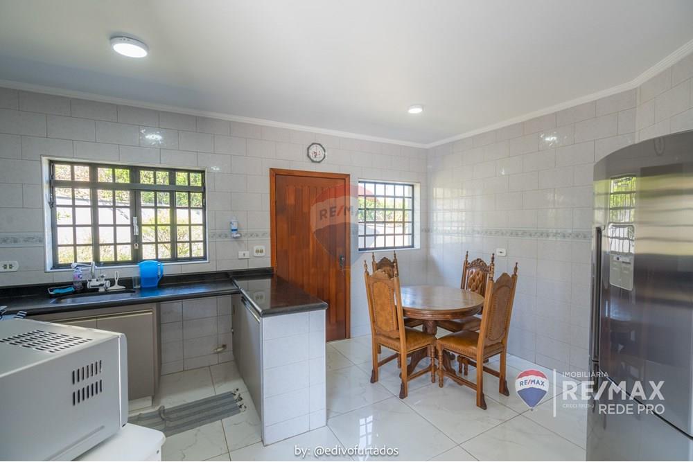 Casa de Condomínio - Alugar - Vinhedo , São Paulo - EDI09174EDIVO FURTADO SILVA - RG98002306022 SSPCE - REMAX REDE PRO - 690541093-135 - MARAMBAIA - PAULO MODULO.jpg - 690541093-135