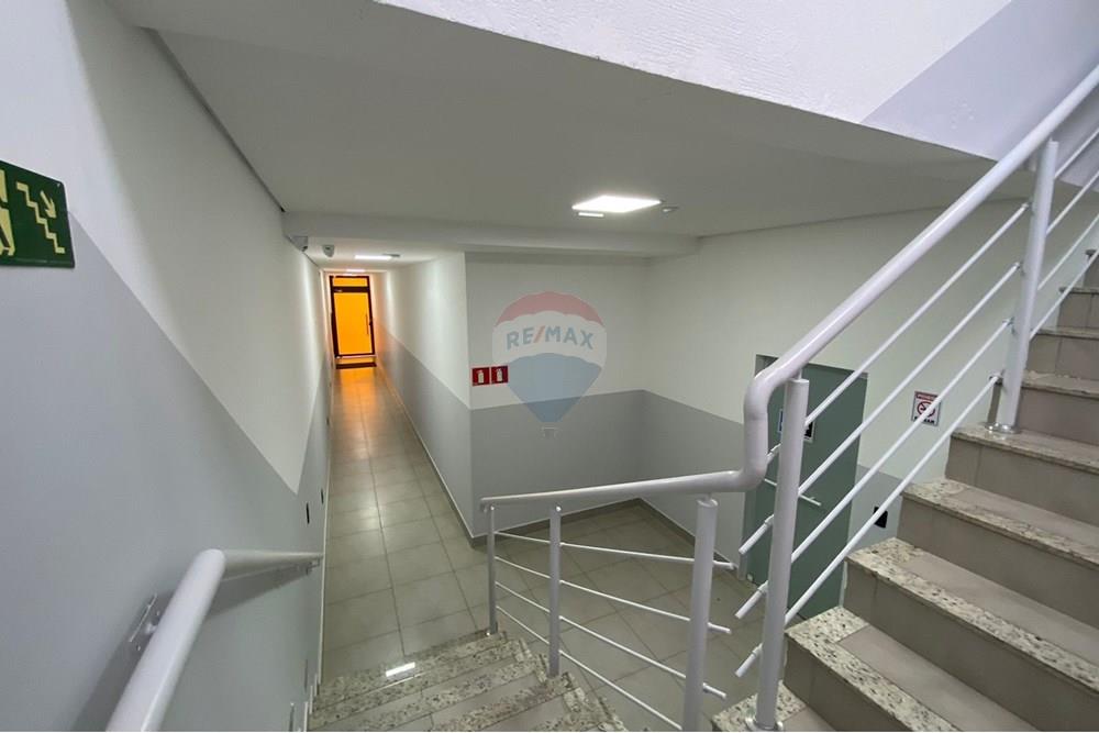 Cj. Comercial/ Sala - Alugar - Mogi Guaçu , São Paulo - Imagem do WhatsApp de 2025-10-02 à(s) 15.27.24_fde5b62c.jpg - Corredor - 690521134-23