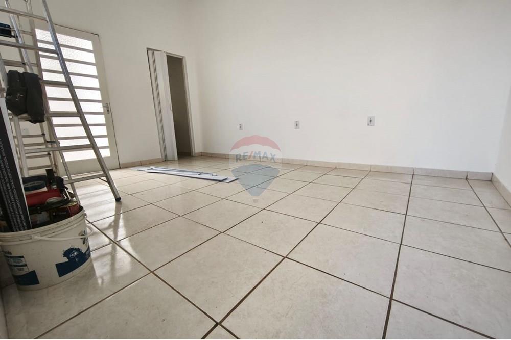 Casa - Venda - Bragança Paulista , São Paulo - Imagem do WhatsApp de 2025-06-02 à(s) 11.33.39_c8faf784.jpg - 690141091-70