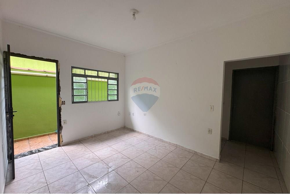 Casa de Vila - Alugar - Bragança Paulista , São Paulo - Sala 4.jpg - 690041129-6