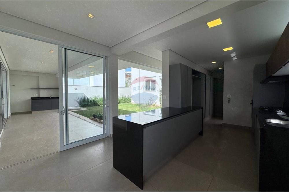 Casa de Condomínio - Venda - Bragança Paulista , São Paulo - photo_45_2025-05-22_12-11-11.jpg - Cozinha - 690041018-290