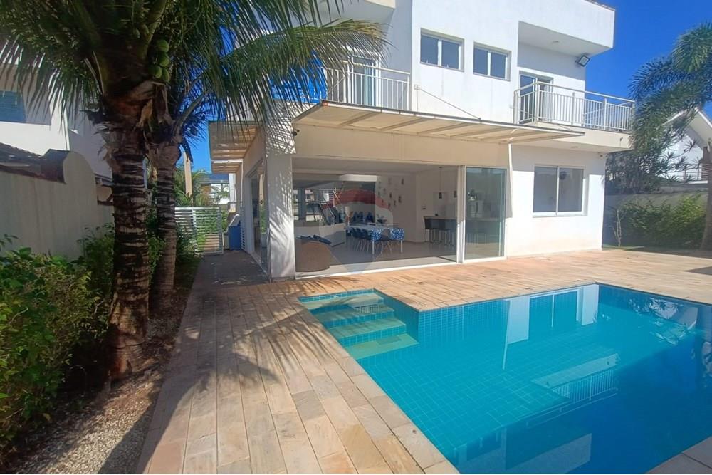 Casa - Venda - Bertioga , São Paulo - casa-com-6-suítes_a-venda-no-Indaiá-Bertioga-remax-690341032-30-corretor-Edivaldo-Santos-foto118.jpg - Quintal - 690341032-30