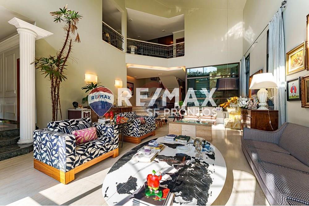 Casa de Condomínio - Venda - Santana de Parnaíba , São Paulo - WhatsApp Image 2025-05-26 at 13.23.00.jpeg - Sala de estar - 691081005-14