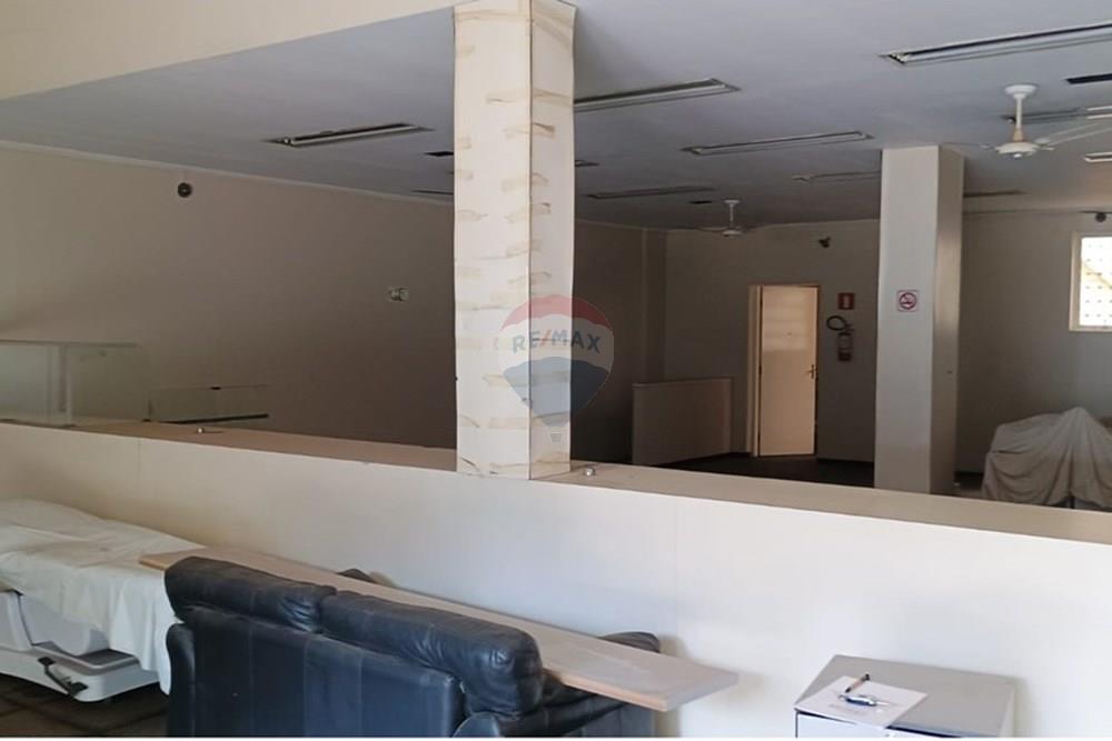 Sala-Conjunto, 388 m² - Foto 1