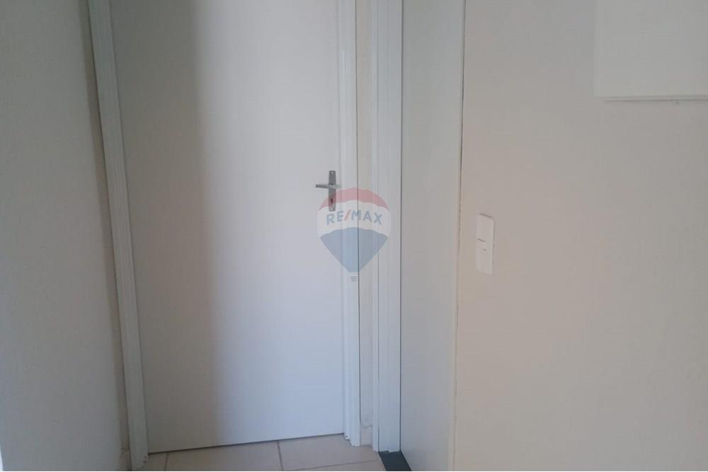 Casa à venda com 2 quartos, 45m² - Foto 15