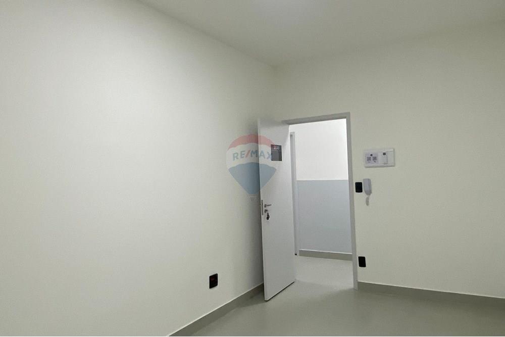 Cj. Comercial/ Sala - Alugar - Mogi Guaçu , São Paulo - Imagem do WhatsApp de 2025-10-02 à(s) 15.27.31_2d472d97.jpg - Sala - 690521134-23