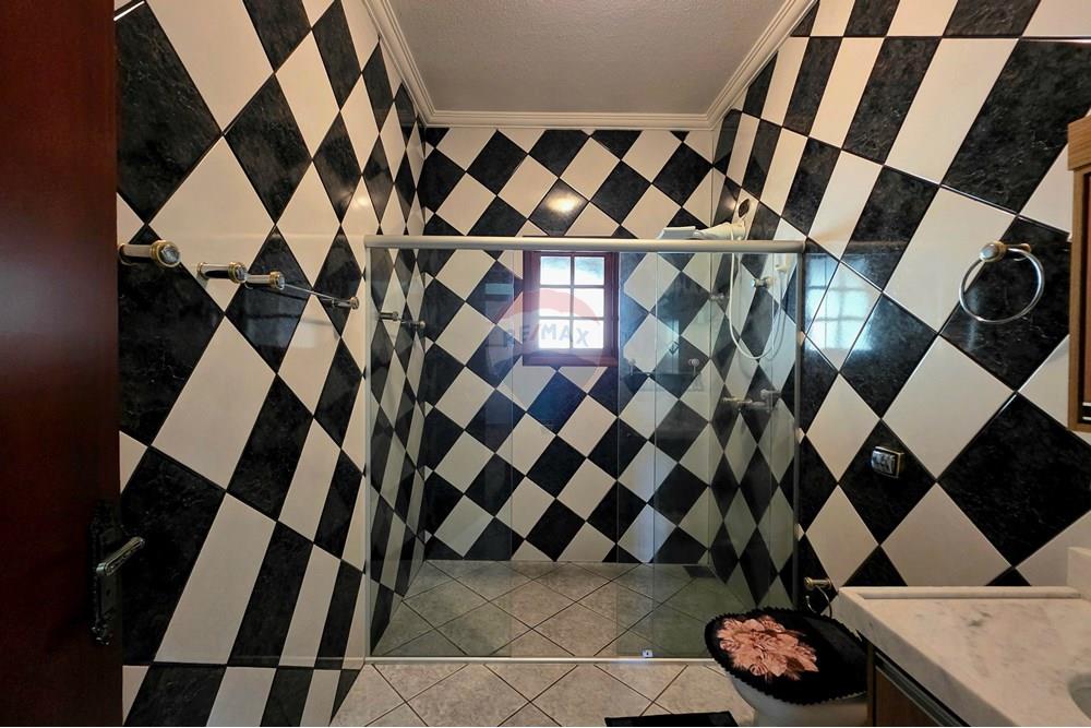 Chácara / Sítio / Fazenda - Venda - Mogi Mirim , São Paulo - 20250715_085634.jpg - Banheiro - 690751034-118