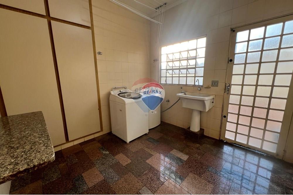 Casa - Venda - Araraquara , São Paulo - WhatsApp Image 2025-08-19 at 11.04.27 (3).jpeg - 690151067-22